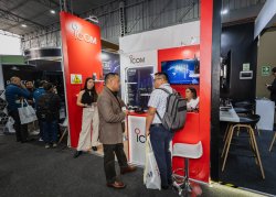 ICOM (PERU) - 903